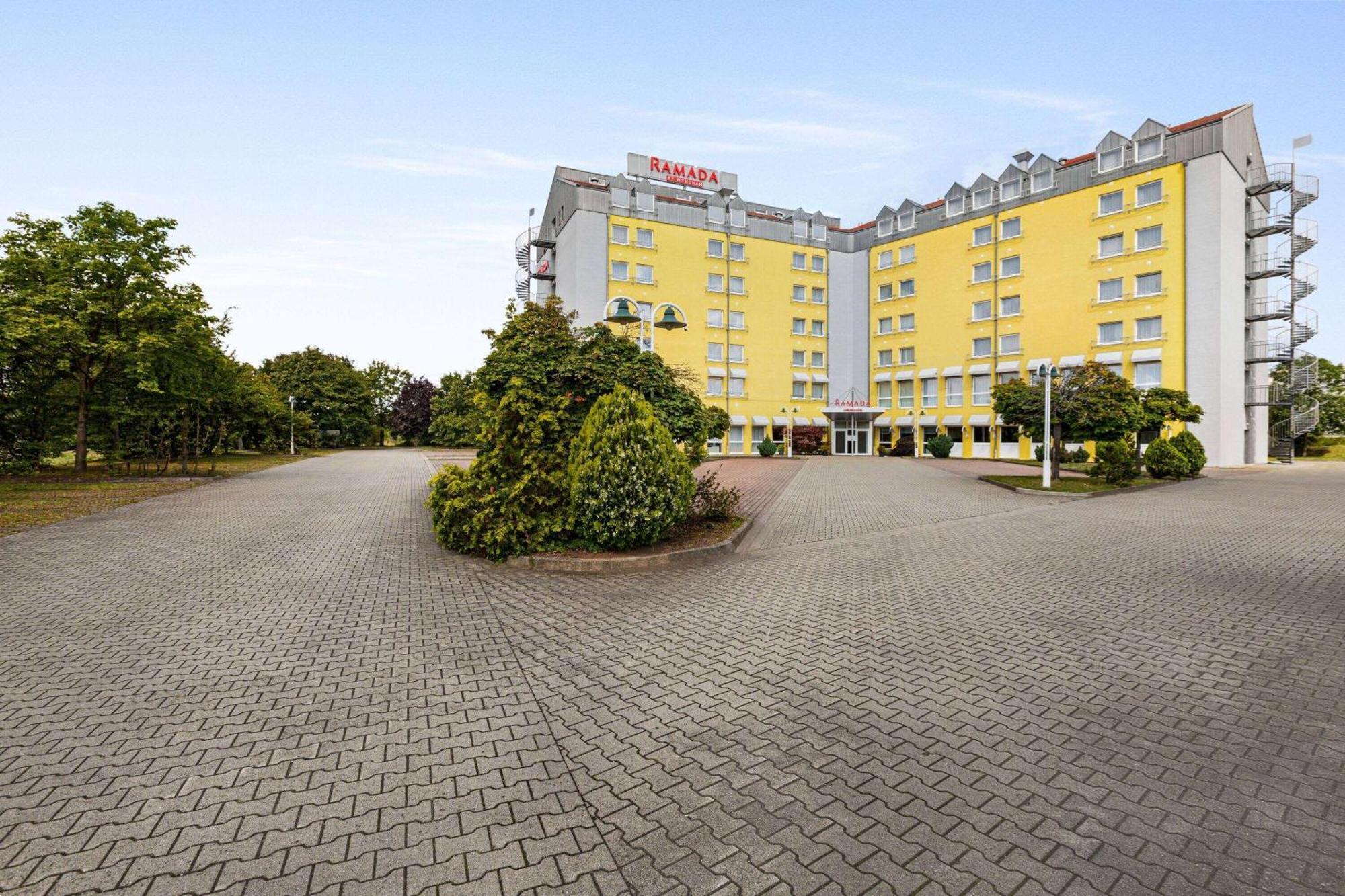 Good Morning+ Halle Leipzig Kabelsketal Exterior foto